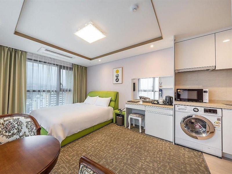Hotel Dk مدينة سيوجويبو المظهر الخارجي الصورة